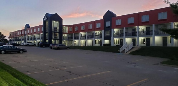 Days Inn by Wyndham Des Moines-West Clive image 17
